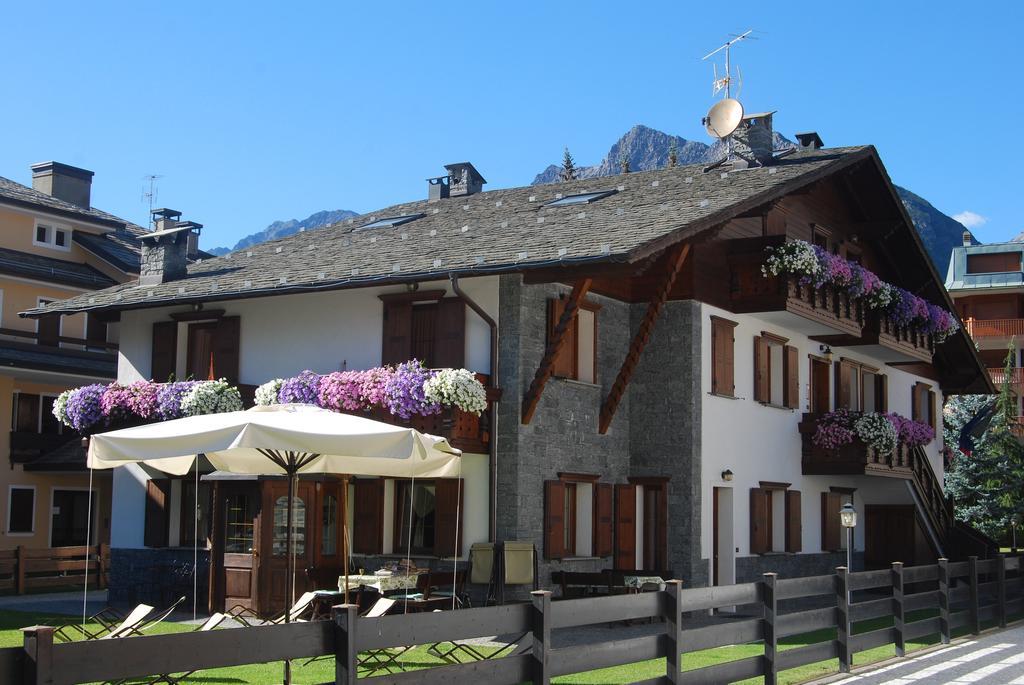 Chalet Gardenia Bormio Buitenkant foto