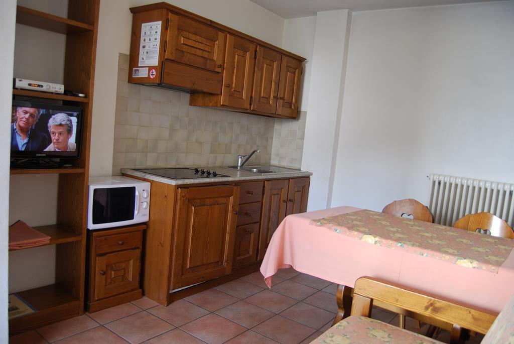 Chalet Gardenia Bormio Kamer foto