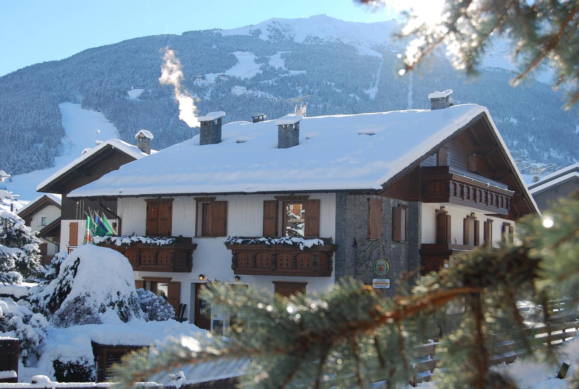 Chalet Gardenia Bormio Buitenkant foto