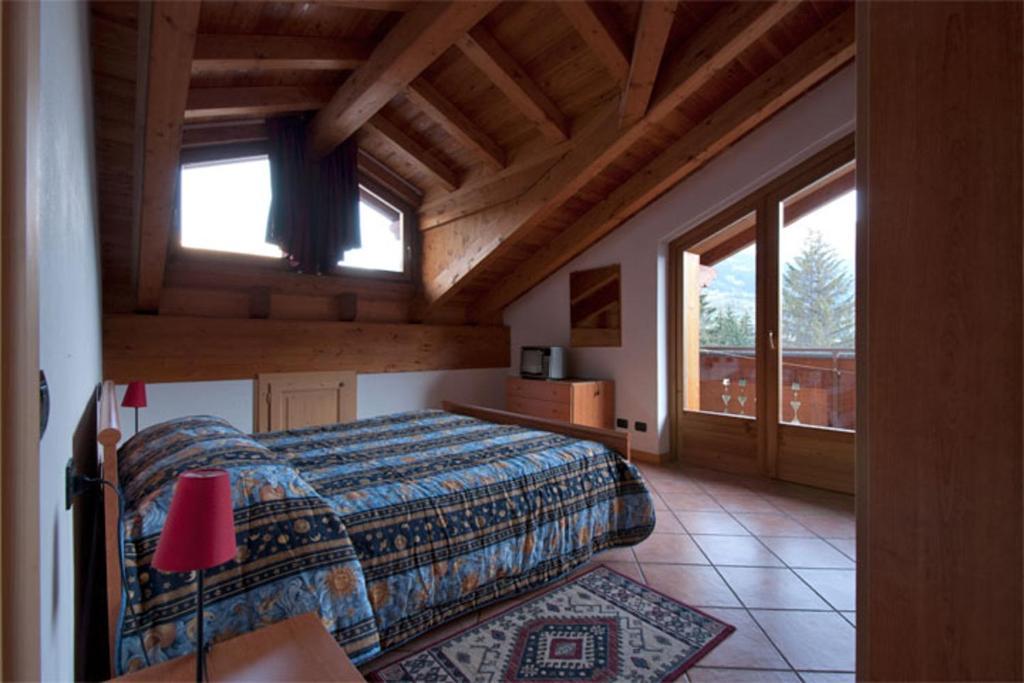 Chalet Gardenia Bormio Kamer foto